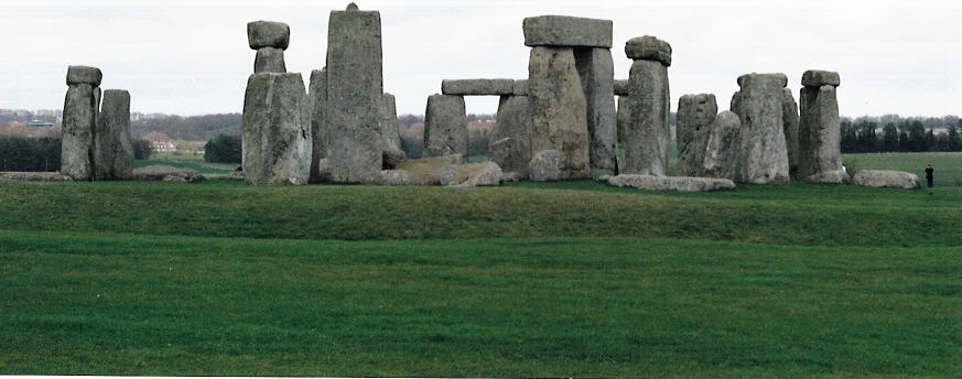 stonehenge.jpg